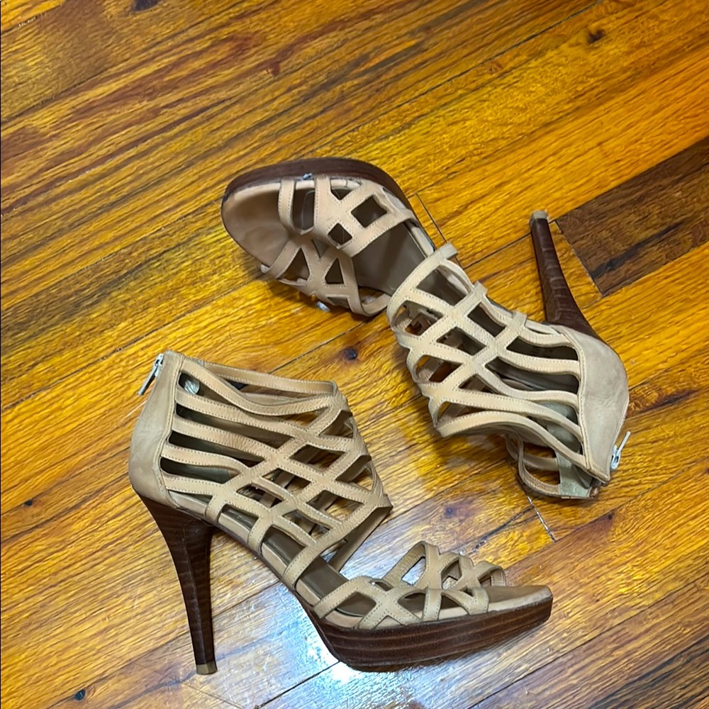 Stuart Weitzman Tan Cage Strappy Platform Stilettos